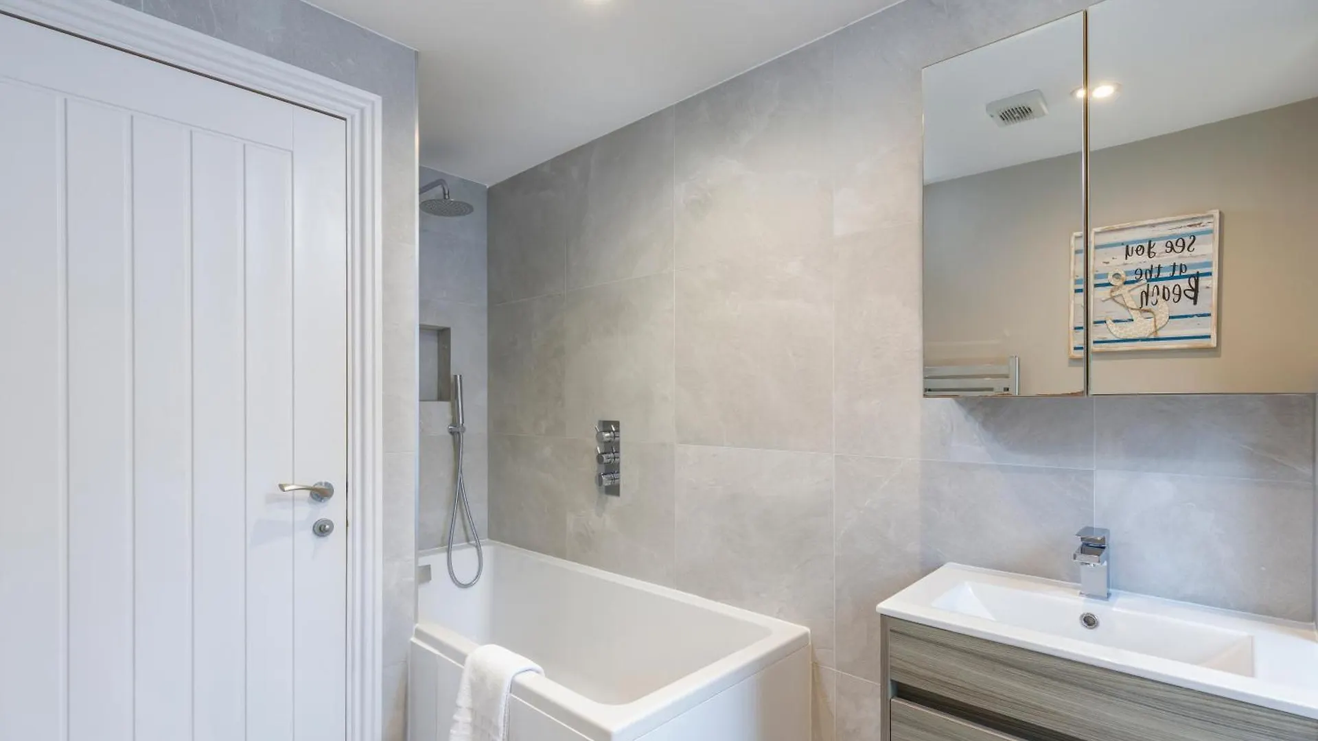 Stylish Townhouse By The Sea Villa Brighton Holiday home